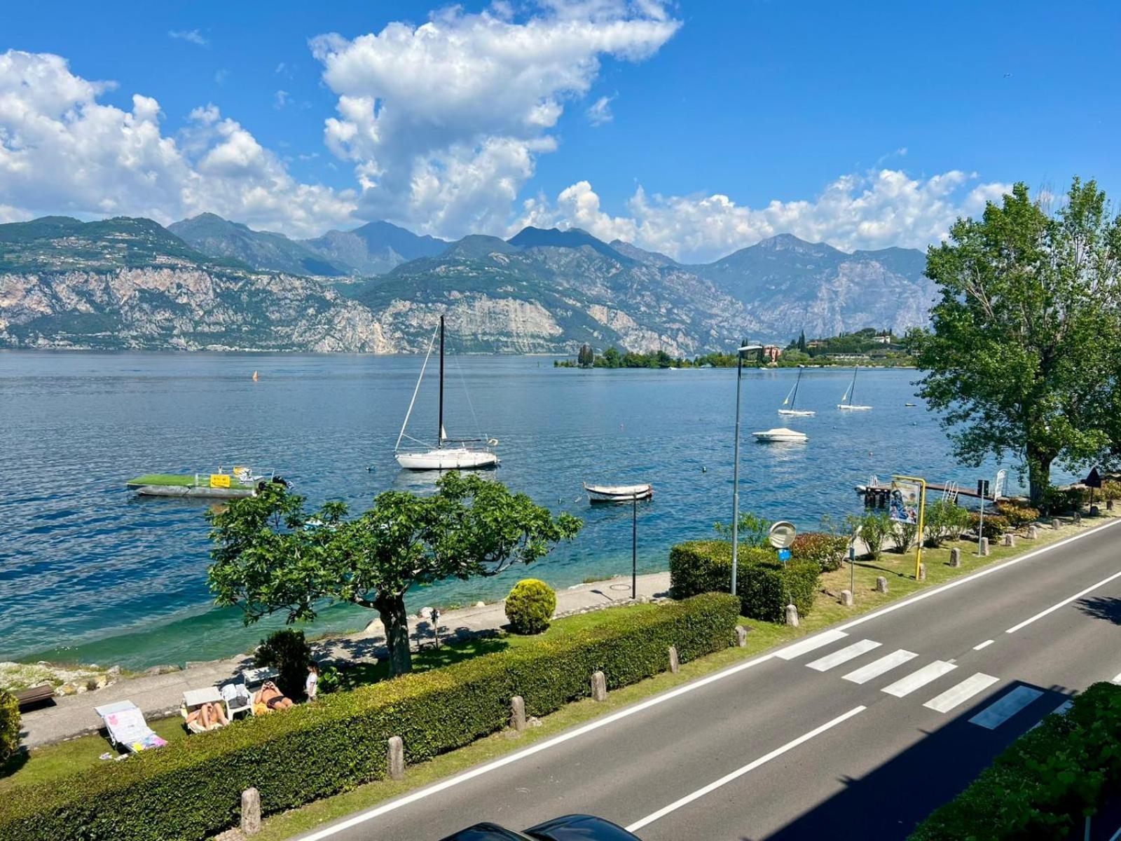 Val Di Sogno Grand View Apartment Malcesine Exterior photo