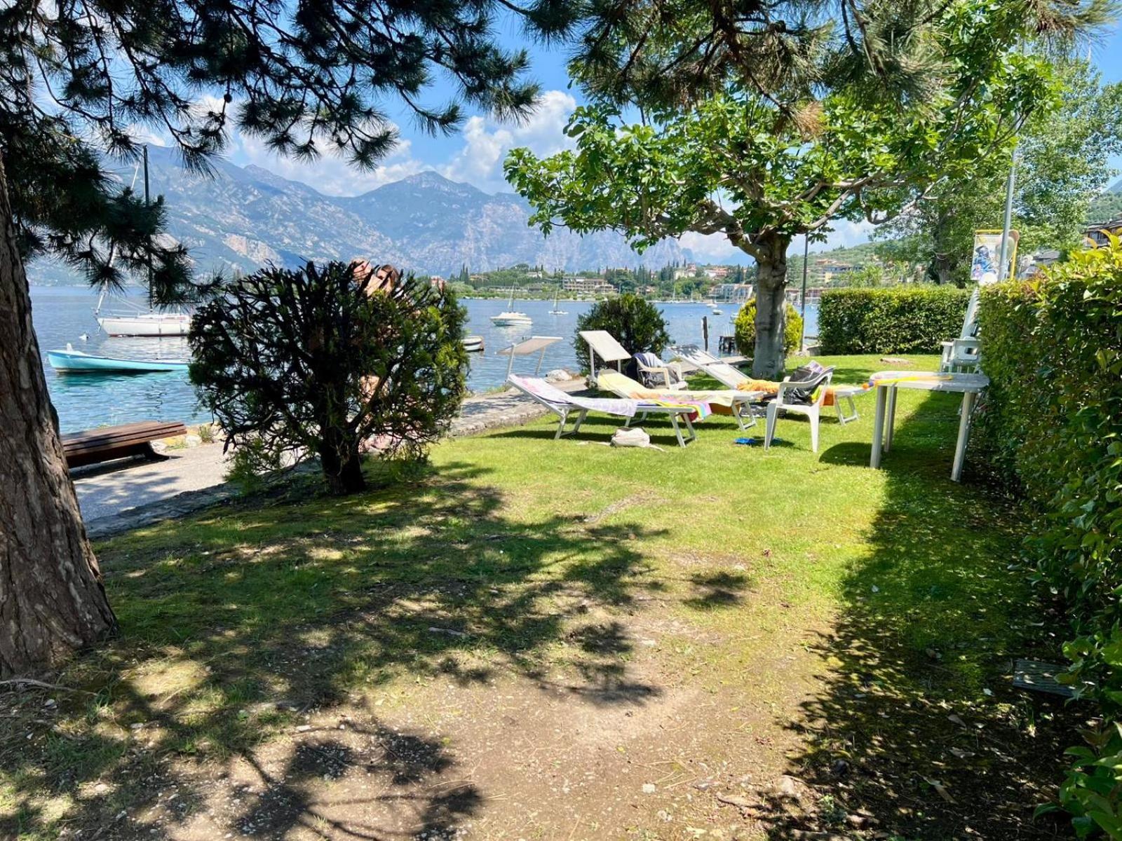 Val Di Sogno Grand View Apartment Malcesine Exterior photo